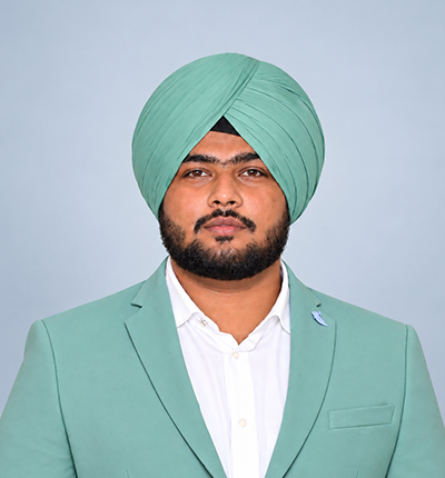 Rani-Headshot