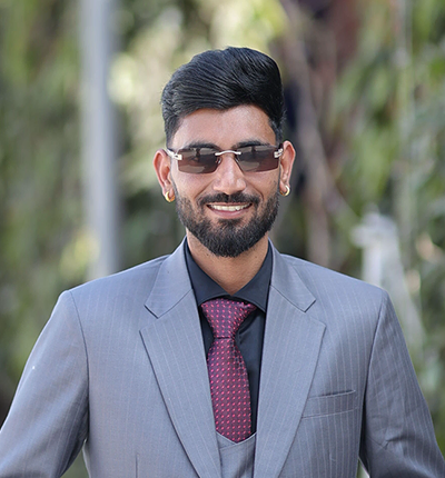 Surinder-Headshot